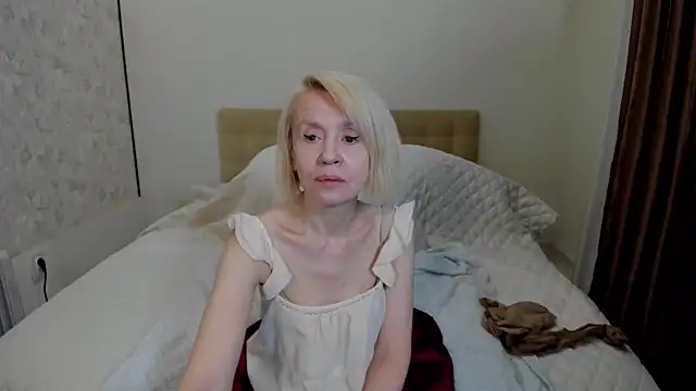 Snapshot of aminalive chatting on February 16, 5:59 am aminalive online show from February 16, 5:59 am