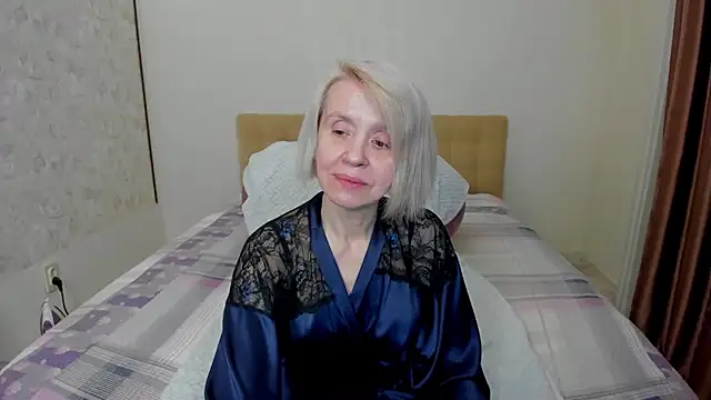 Snapshot of aminalive chatting on September 18, 4:42 pm aminalive online show from September 18, 4:42 pm