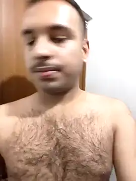 Snapshot of vishnuvinod_india chatting on January 11, 3:23 am vishnuvinod india online show from January 11, 3:23 am