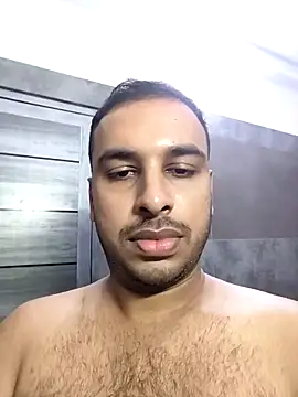 Snapshot of vishnuvinod_india chatting on October 10, 12:15 pm vishnuvinod india online show from October 10, 12:15 pm