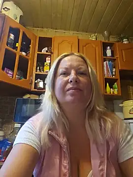 Arina smiles online show from July 4, 2:12 pm