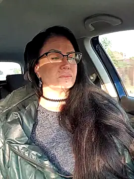 x  KHALEESI  x online show from October 17, 5:54 am