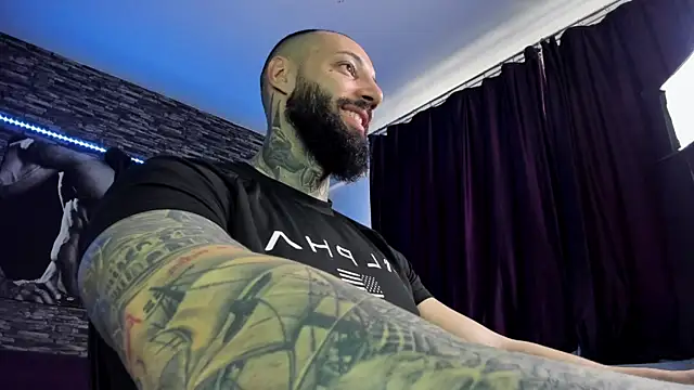 JonahHunt online show from February 4, 7:40 am