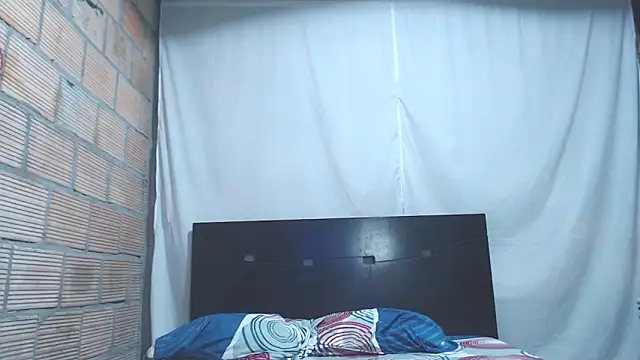 Snapshot of isabella_dirty69 chatting on March 20, 2:08 am isabella dirty69 online show from March 20, 2:08 am