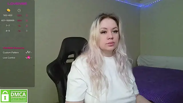 elven dreams  online show from March 22, 7:25 am