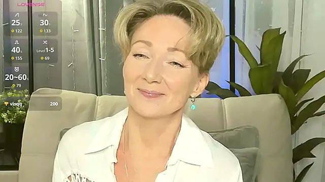 AkexandraFix online show from November 10, 12:59 pm