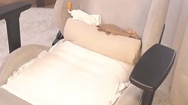 ms Hot milf online show from March 30, 4:46 am