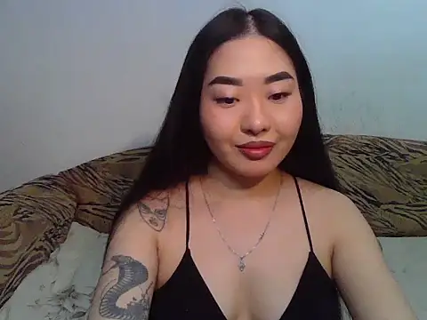 Snapshot of Aleksa_Blackdream chatting on November 24, 12:10 am Aleksa Blackdream online show from November 24, 12:10 am