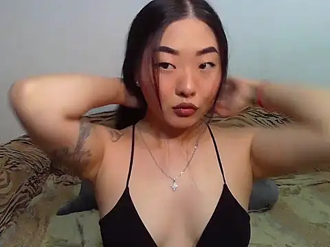 Snapshot of Aleksa_Blackdream chatting on December 20, 3:35 am Aleksa Blackdream online show from December 20, 3:35 am