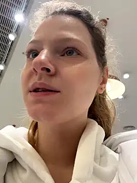 MaryHiggins online show from October 28, 1:03 pm