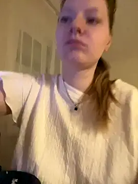 MaryHiggins online show from November 25, 2:39 pm