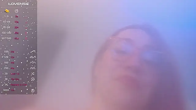 hotpawgmilf online show from February 26, 6:47 am