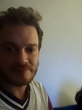 Mia-Sweet2002 online show from February 19, 10:50 pm