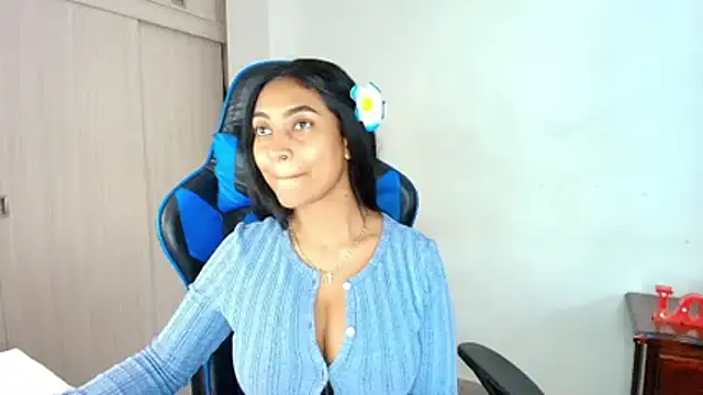 sophiax-x online show from November 20, 7:02 pm