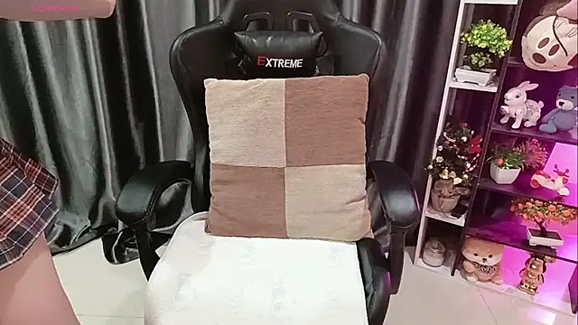 Yuki-yio online show from March 28, 1:16 am