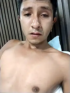 Snapshot of Ajor1 chatting on April 8, 3:01 pm Ajor1 online show from April 8, 3:01 pm