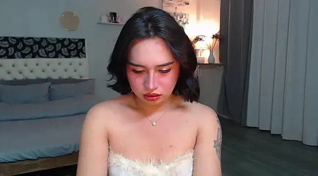 Snapshot of Sexysafarahh chatting on February 11, 4:22 am Sexysafarahh online show from February 11, 4:22 am