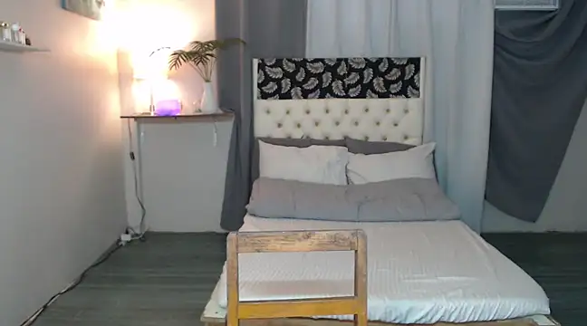 Snapshot of Sexysafarahh chatting on March 15, 2:56 am Sexysafarahh online show from March 15, 2:56 am