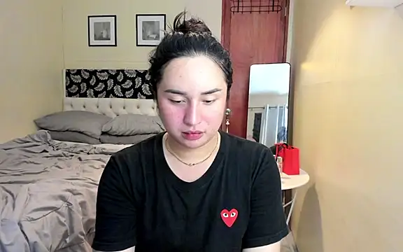 Sexysafarahh online show from May 13, 12:46 pm
