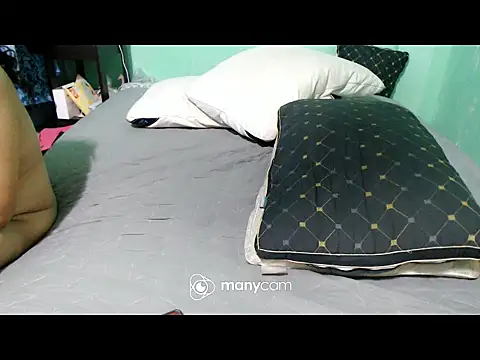 WantedSexslaves online show from April 2, 7:44 pm