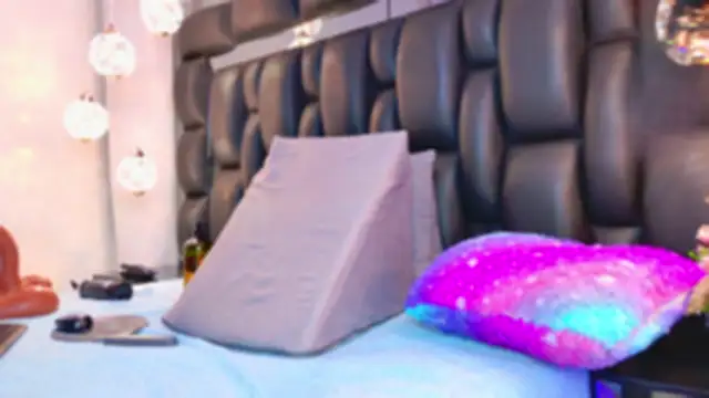 sarahgrey18 online show from January 10, 5:34 pm