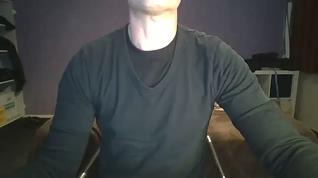 Snapshot of Dutchhott chatting on January 1, 2:30 am Dutchhott online show from January 1, 2:30 am