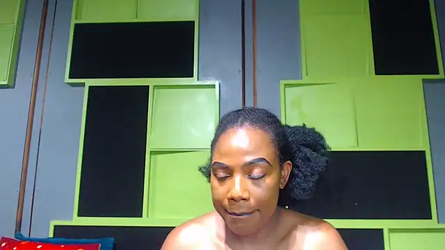 Snapshot of SexyAssDivaxxx chatting on January 11, 11:12 am SexyAssDivaxxx online show from January 11, 11:12 am