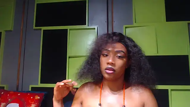 Snapshot of SexyAssDivaxxx chatting on March 20, 3:47 pm SexyAssDivaxxx online show from March 20, 3:47 pm