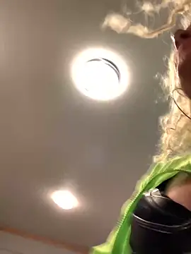 Snapshot of DreamGurlDaisy@xh chatting on January 19, 8:07 am DreamGurlDaisyxh online show from January 19, 8:07 am