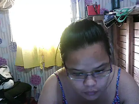 abiemayhottiey online show from December 13, 11:17 pm
