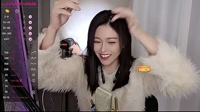 Snapshot of tw_lala chatting on December 2, 3:58 pm tw lala online show from December 2, 3:58 pm