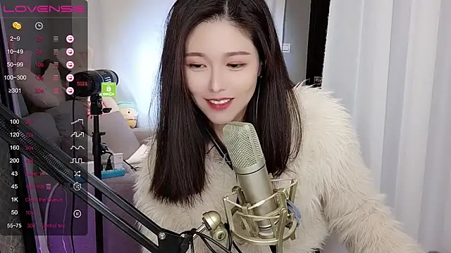 Snapshot of tw_lala chatting on December 20, 7:39 pm tw lala online show from December 20, 7:39 pm