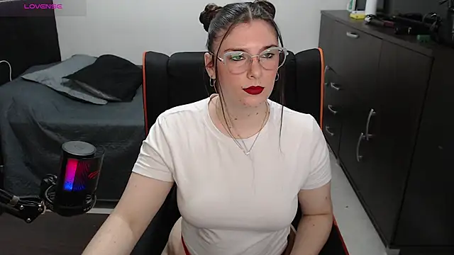 Snapshot of xxbbtaa chatting on March 20, 8:35 pm xxbbtaa online show from March 20, 8:35 pm