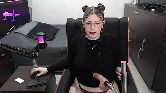 Snapshot of xxbbtaa chatting on April 21, 8:34 pm xxbbtaa online show from April 21, 8:34 pm