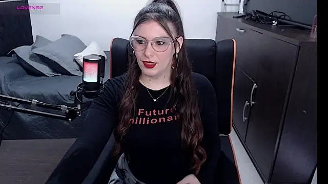 xxbbtaa online show from June 19, 6:34 pm