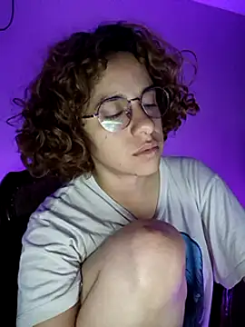 EmmaMelissa0521 online show from January 8, 8:27 am