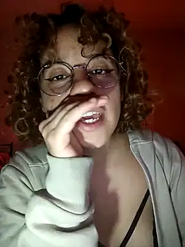 EmmaMelissa0521 online show from February 15, 4:36 am