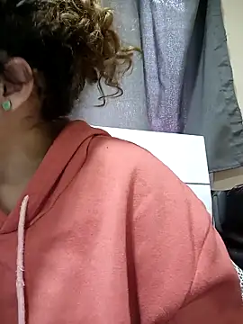 EmmaMelissa0521 online show from March 5, 9:48 pm