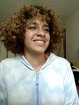 EmmaMelissa0521 online show from March 17, 8:30 pm