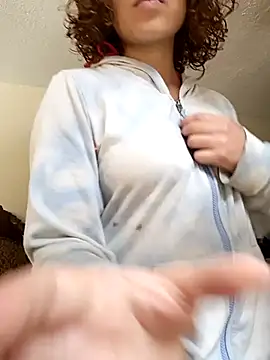 EmmaMelissa0521 online show from March 19, 5:06 pm