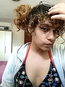 EmmaMelissa0521 online show from March 21, 7:13 pm