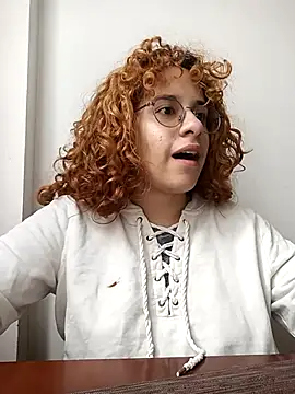 EmmaMelissa0521 online show from September 12, 9:59 pm