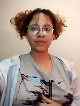 EmmaMelissa0521 online show from November 3, 12:24 am