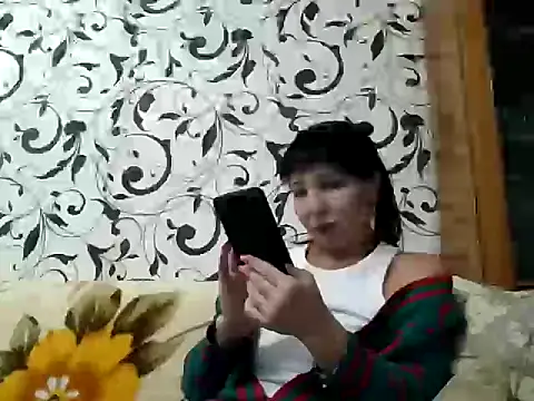 Snapshot of JeaneDavis chatting on October 18, 2:40 pm JeaneDavis online show from October 18, 2:40 pm