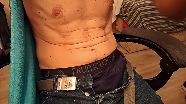 Snapshot of Danyell_K287 chatting on October 17, 8:33 pm Danyell K287 online show from October 17, 8:33 pm