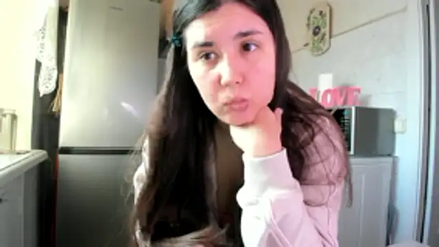 MiaMarrone online show from March 23, 3:05 pm