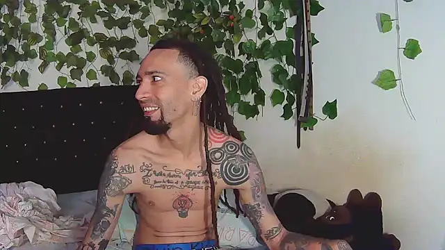 caribbeanlover1 online show from March 14, 11:56 am