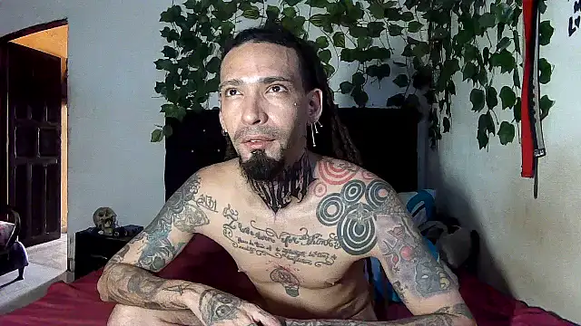 caribbeanlover1 online show from May 12, 7:55 pm