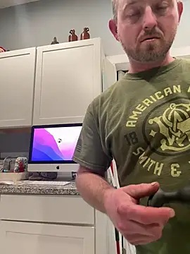 smokeymt420 online show from February 14, 5:04 am