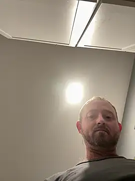 smokeymt420 online show from February 20, 4:09 am